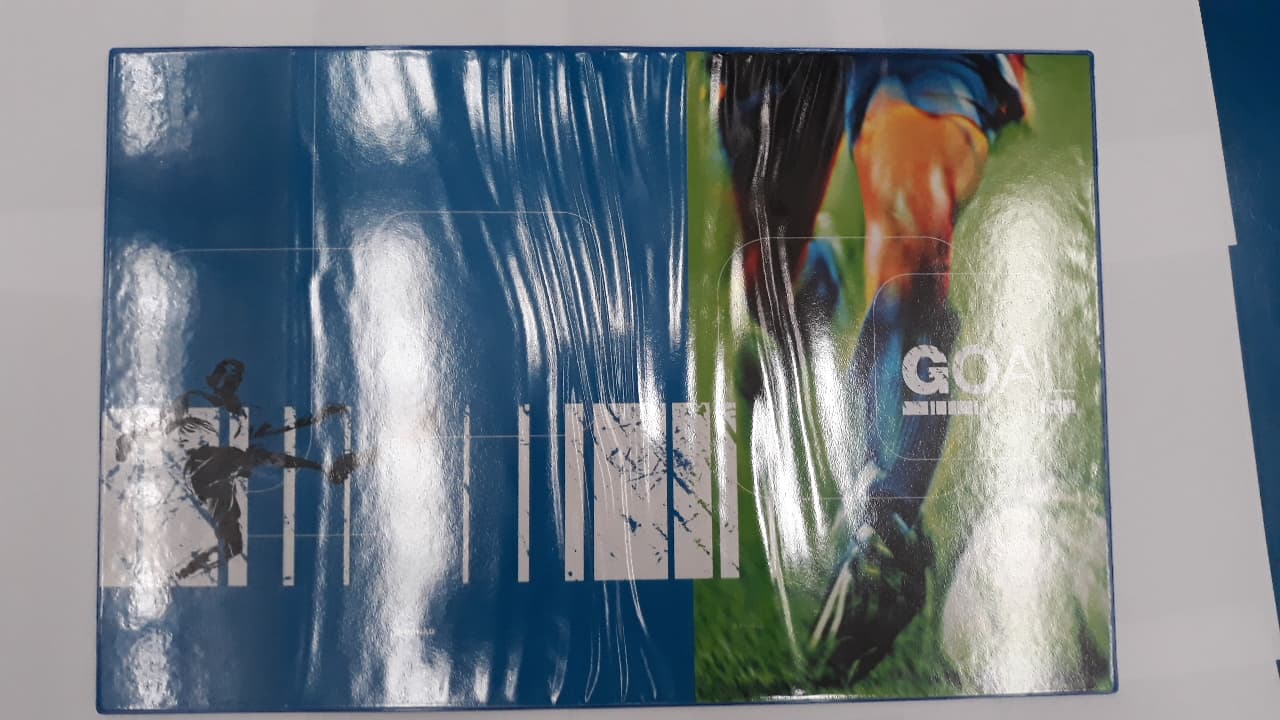 Protectie de birou PVC albastra DONAU 54,7x35,9 cm cu imprimeu fotbal