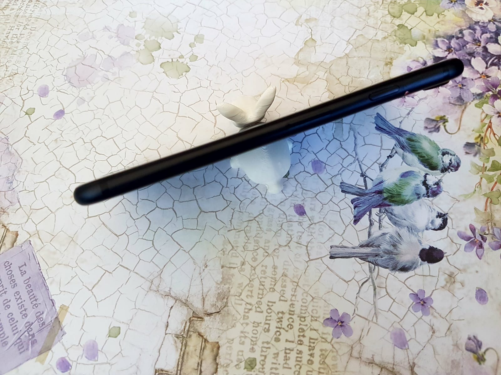 Suport telefon in forma de iepuras image 1