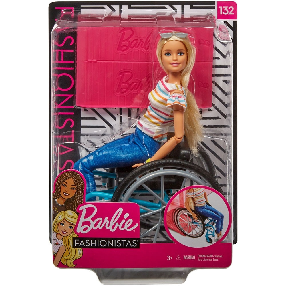 Papusa Barbie by Mattel Fashionistas papusa in scaun cu rotile si rampa image 9