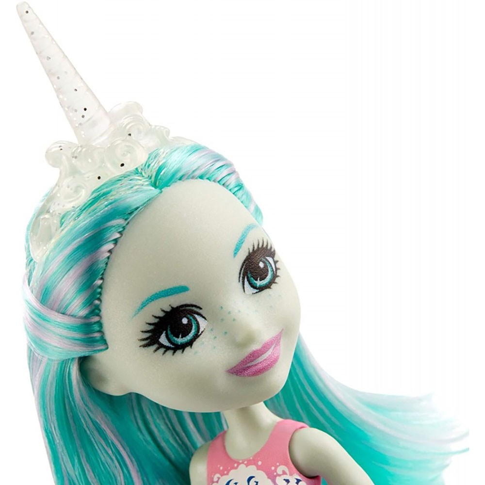 Papusa Enchantimals by Mattel Naddie Narwhal cu figurina Sword image 5