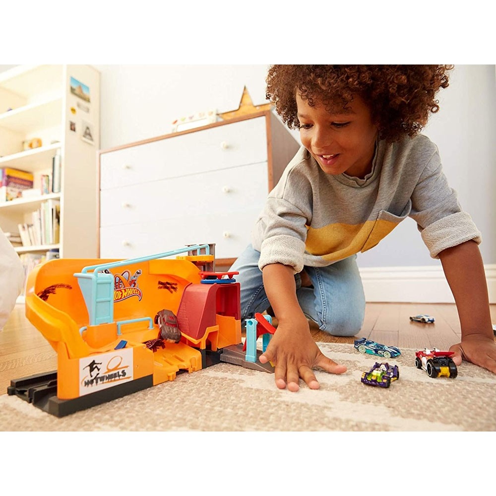 Pista de masini Hot Wheels by Mattel City Super Stunt Skate Park image 1