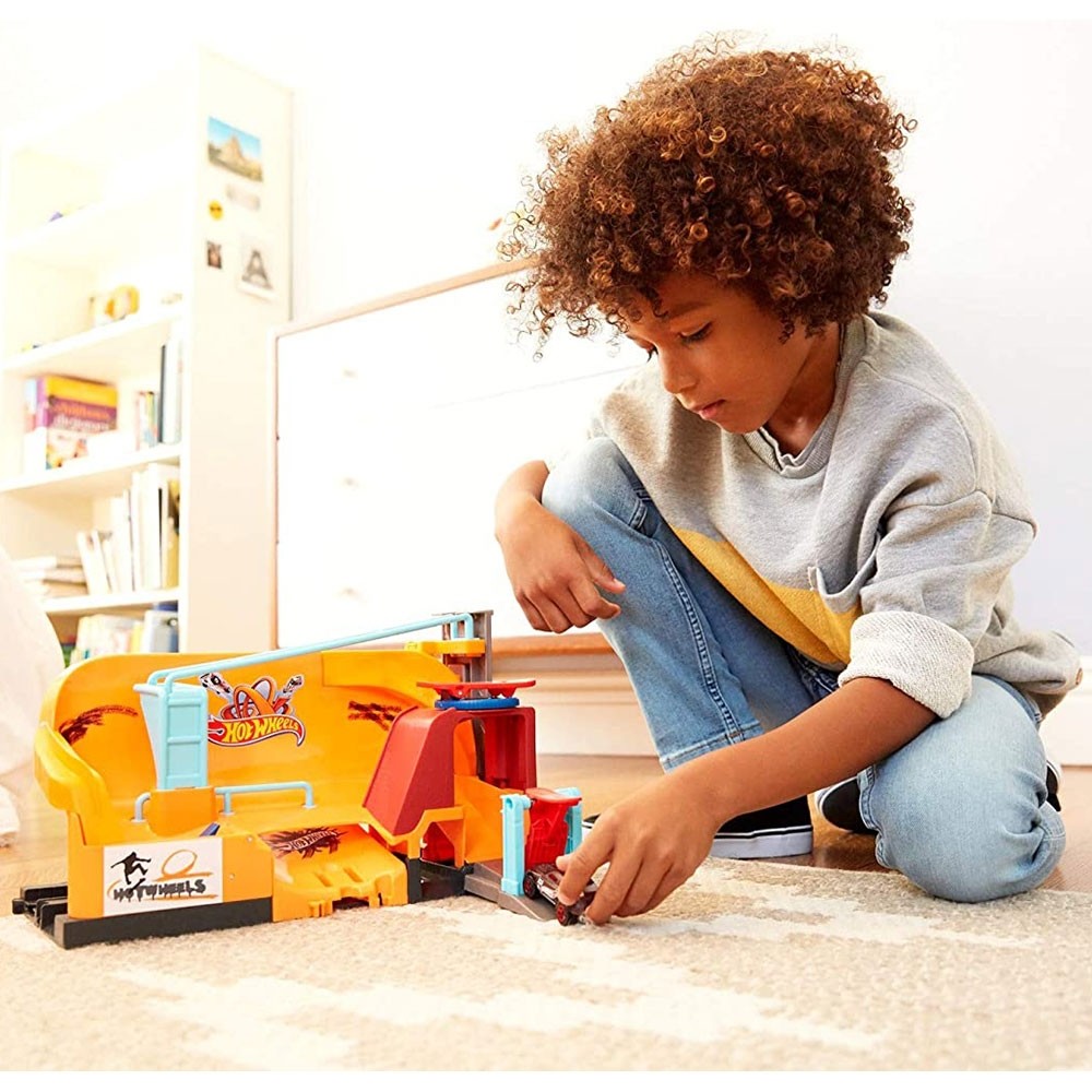Pista de masini Hot Wheels by Mattel City Super Stunt Skate Park image 2