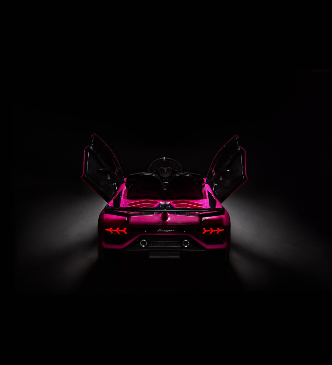 Masinuta electrica cu telecomanda Toyz Lamborghini Aventador SVJ 12V Pink image 3