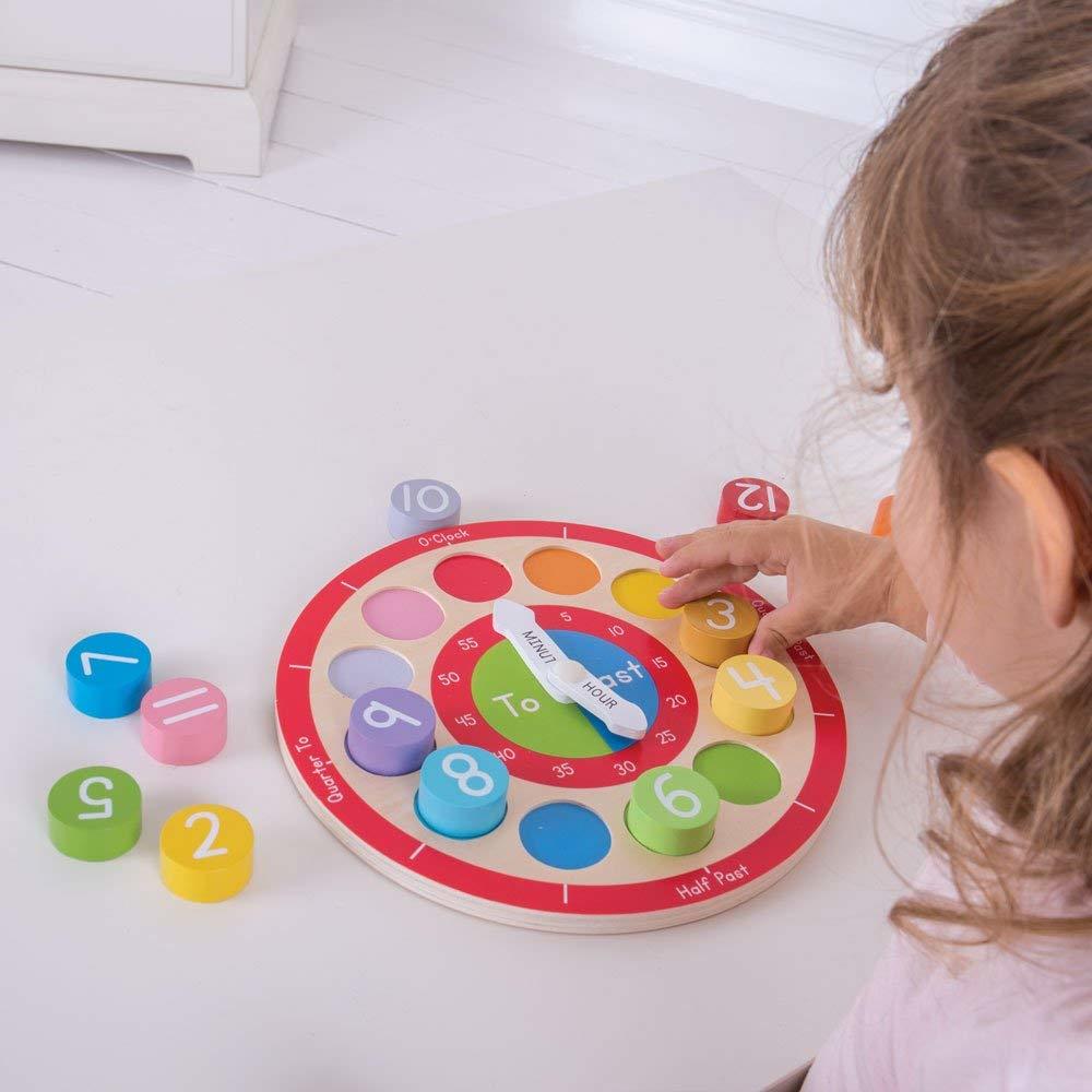 Ceas colorat din lemn image 3