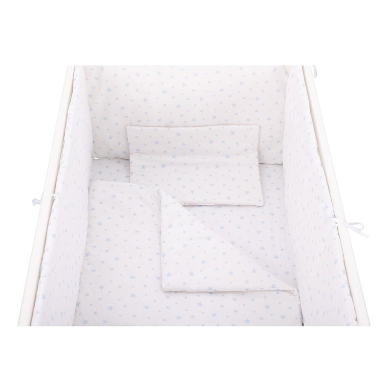 BabyNeeds - Lenjerie patut 5 piese, Cu doua protectii laterale, Pernuta, Plapumioara, Cearceaf, Din bumbac, Pentru patut 120x60 cm, Alb cu stelute albastru deschis image 3