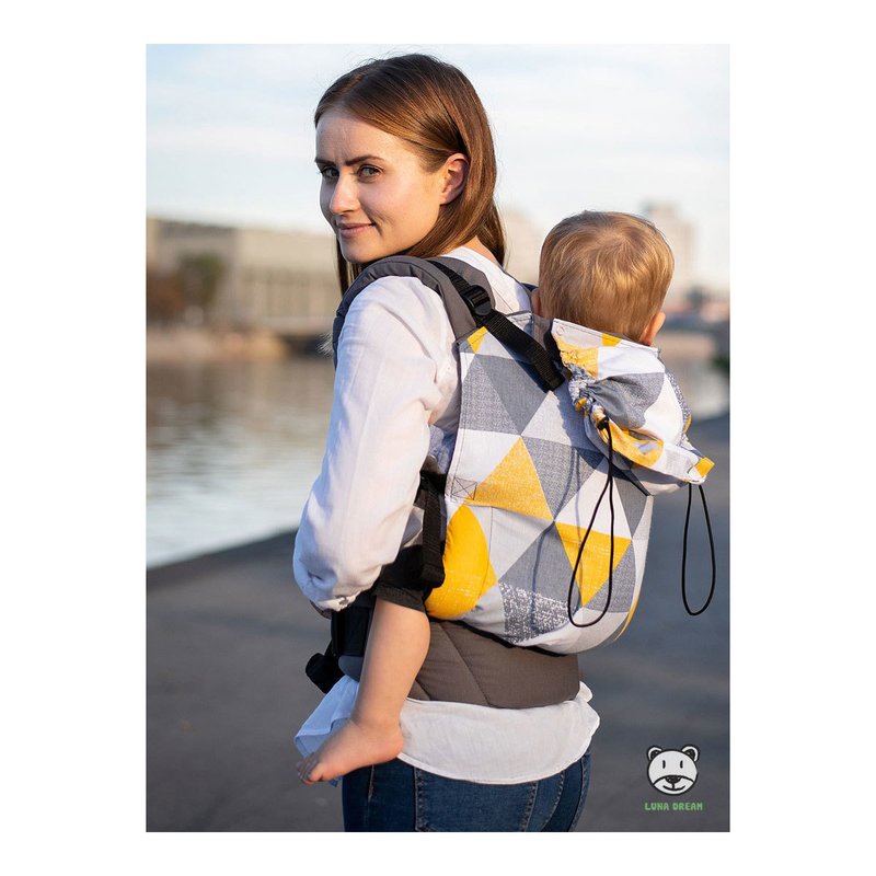 Luna Dream - Marsupiu ergonomic 2 in 1, Yellow Triangles image 1